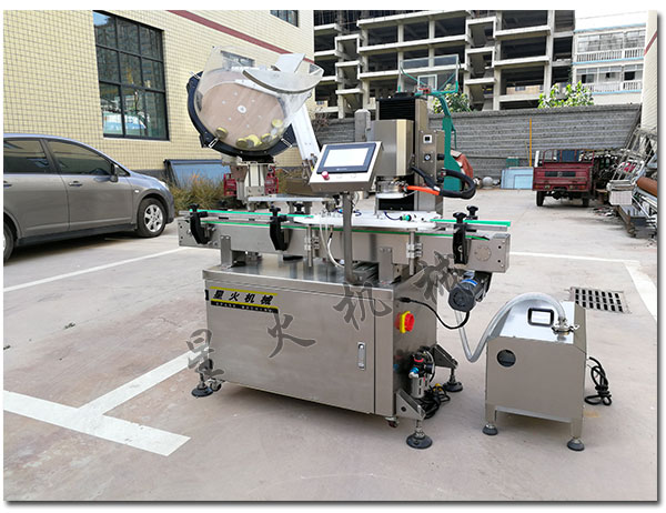 全自動水果醬真空旋蓋機