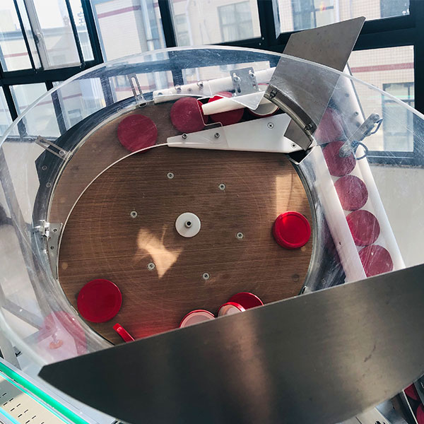 玻璃瓶真空旋蓋機(jī)設(shè)備細(xì)節(jié)部分展示